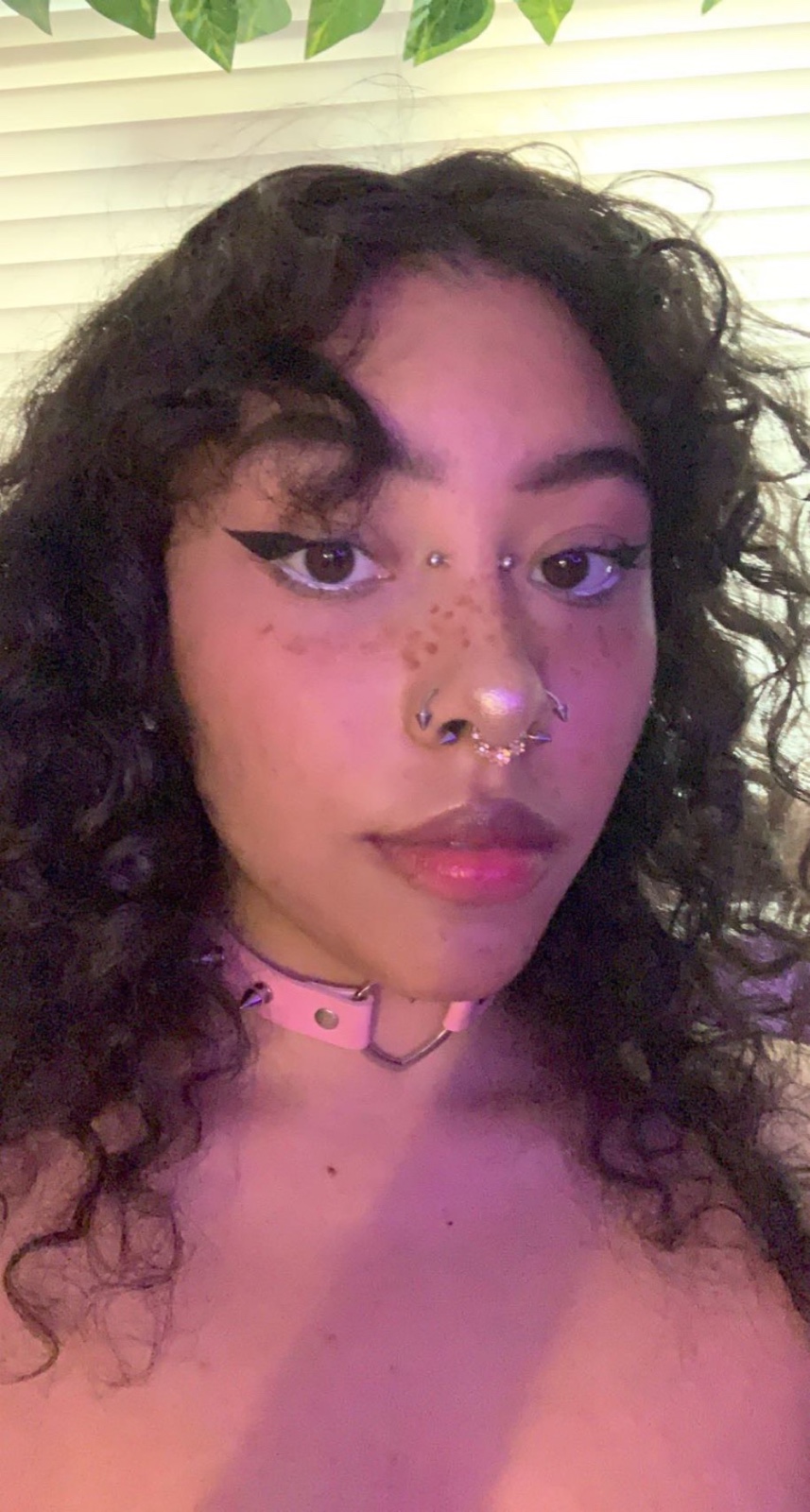 MOLLY GIRL,SEND ME A DM IF YOU ARE READY TO MEET UP RN