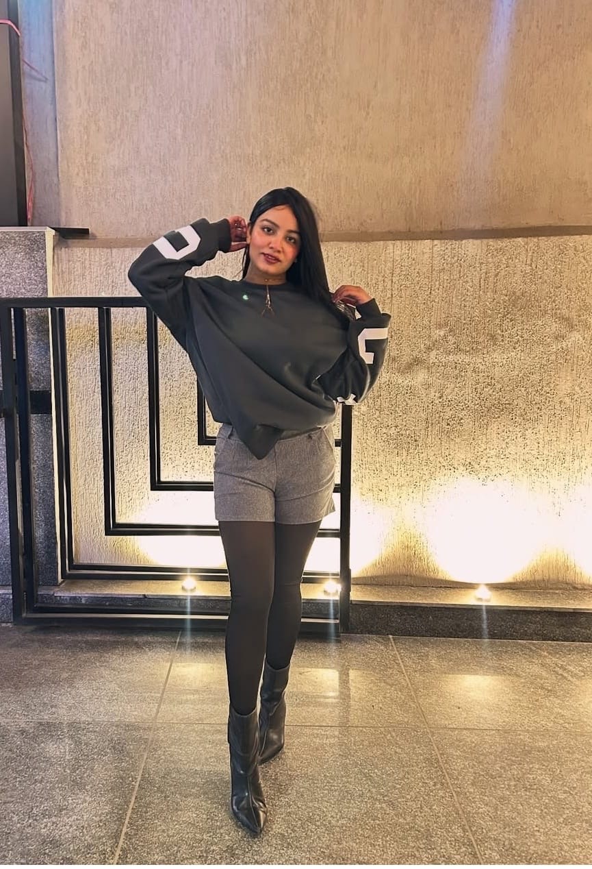 indian high society call girl service in Bakersfield available