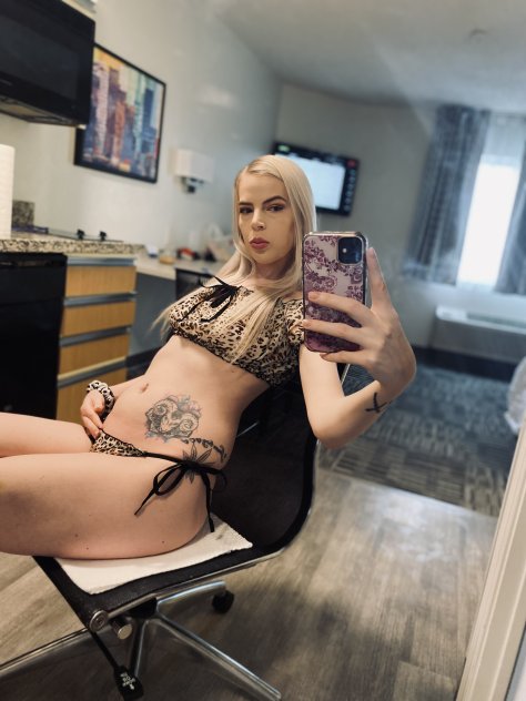 Upscale blonde ready for fun