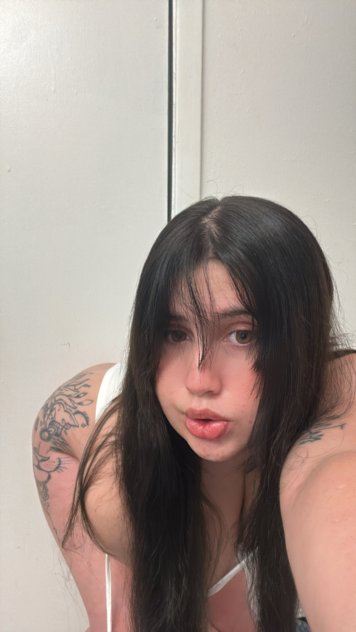 Latina  💯 % real