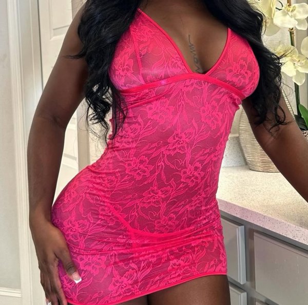 DIOR’S DEEP THROAT /TIGHT PRETTY PINK PUSSY💖💦 AVAILABLE NOW! 24/7
