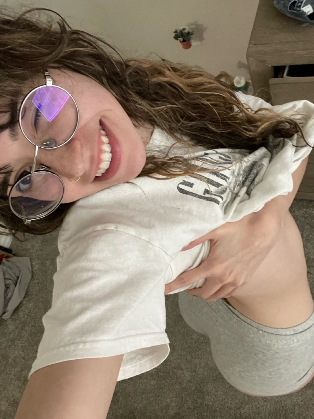 HMU for Hookup and contents 🍑💦🍆 Text  +1 302-310-7721