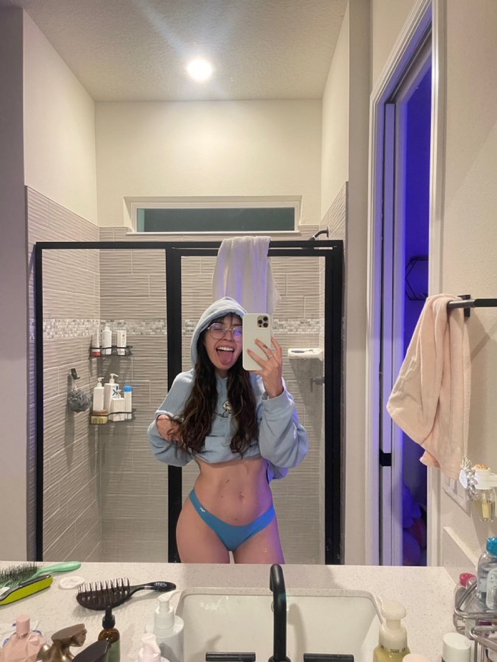 Rosie ❤Sexy 😍Erotic 😍Juicy pussy ❤ Busty 😍Horny