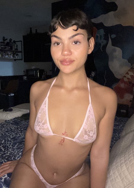 Petite Playmate in Pasco!!! 48HRS IN TRI-CITIES!! Ask about my MENU!!!