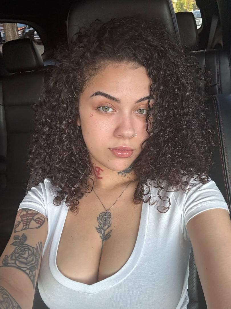 i'm available for intimate meetup and body massaga