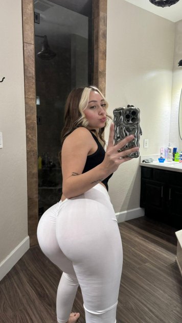 I’m available for hookup both Incall and outcall❤️🥰