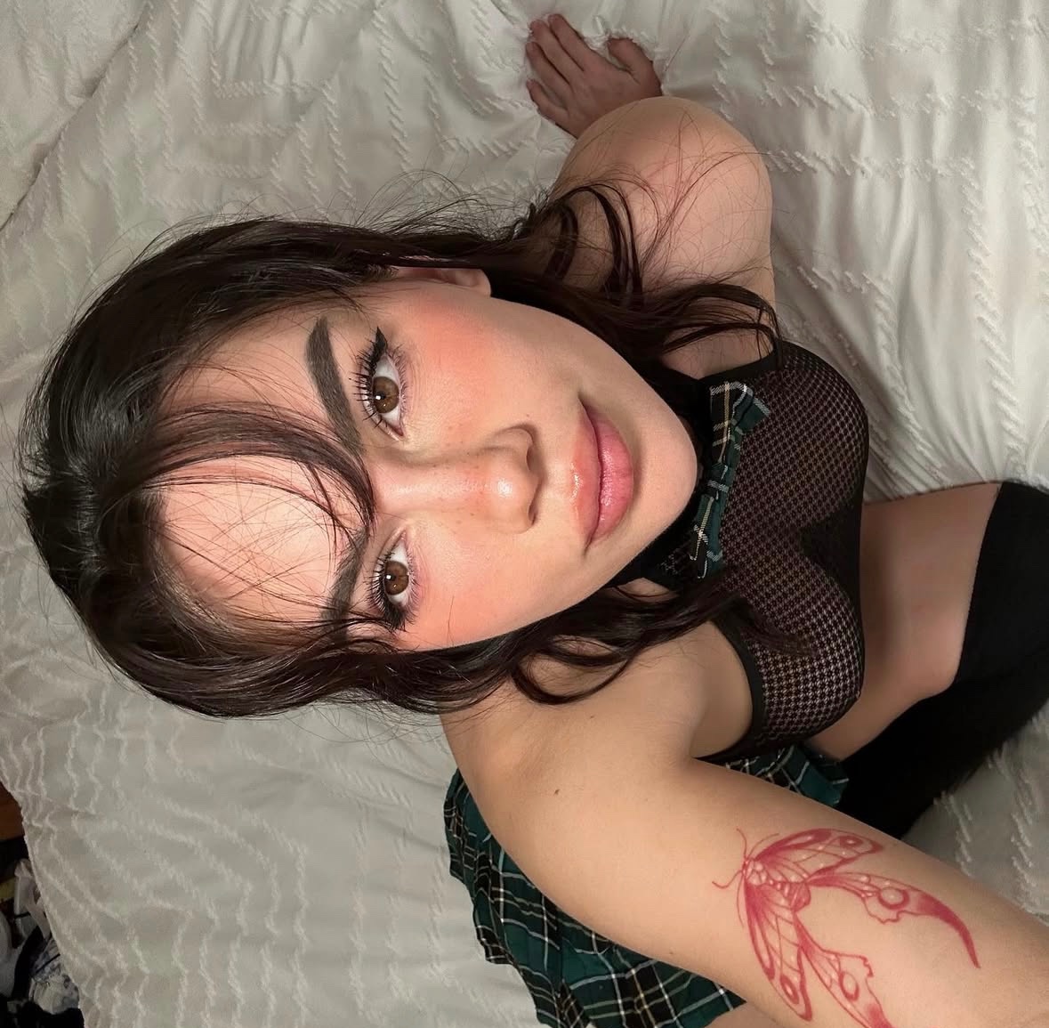 I’m available for hookup and massage Incall outcall 🍑