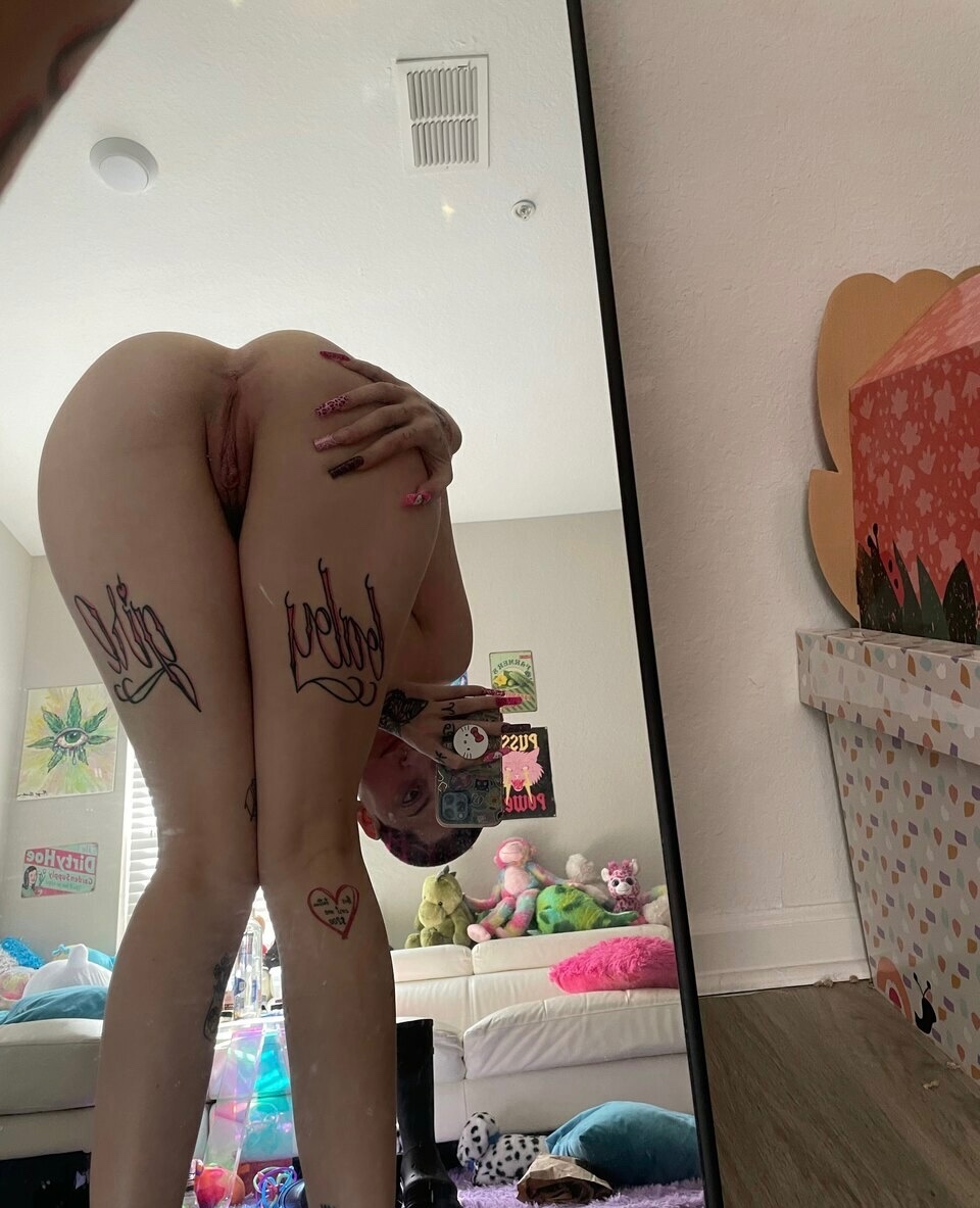 TEXT ME VIA SMS (412) 401-4636 I’m available FOR REAL AND SERIOUS MEET UP 🍑💦👅