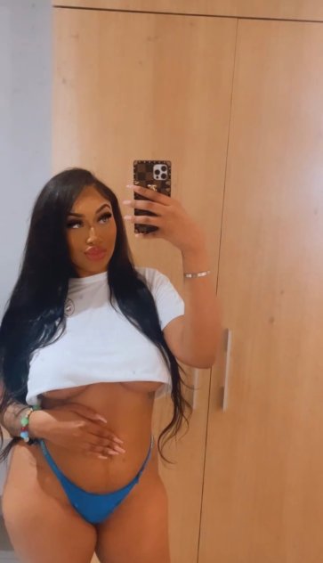 Exotic Caribbean Bombshell NEW IN TOWN 🤤