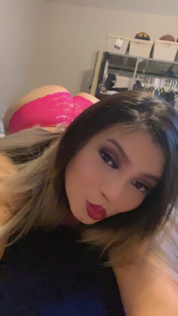 Thick Latina