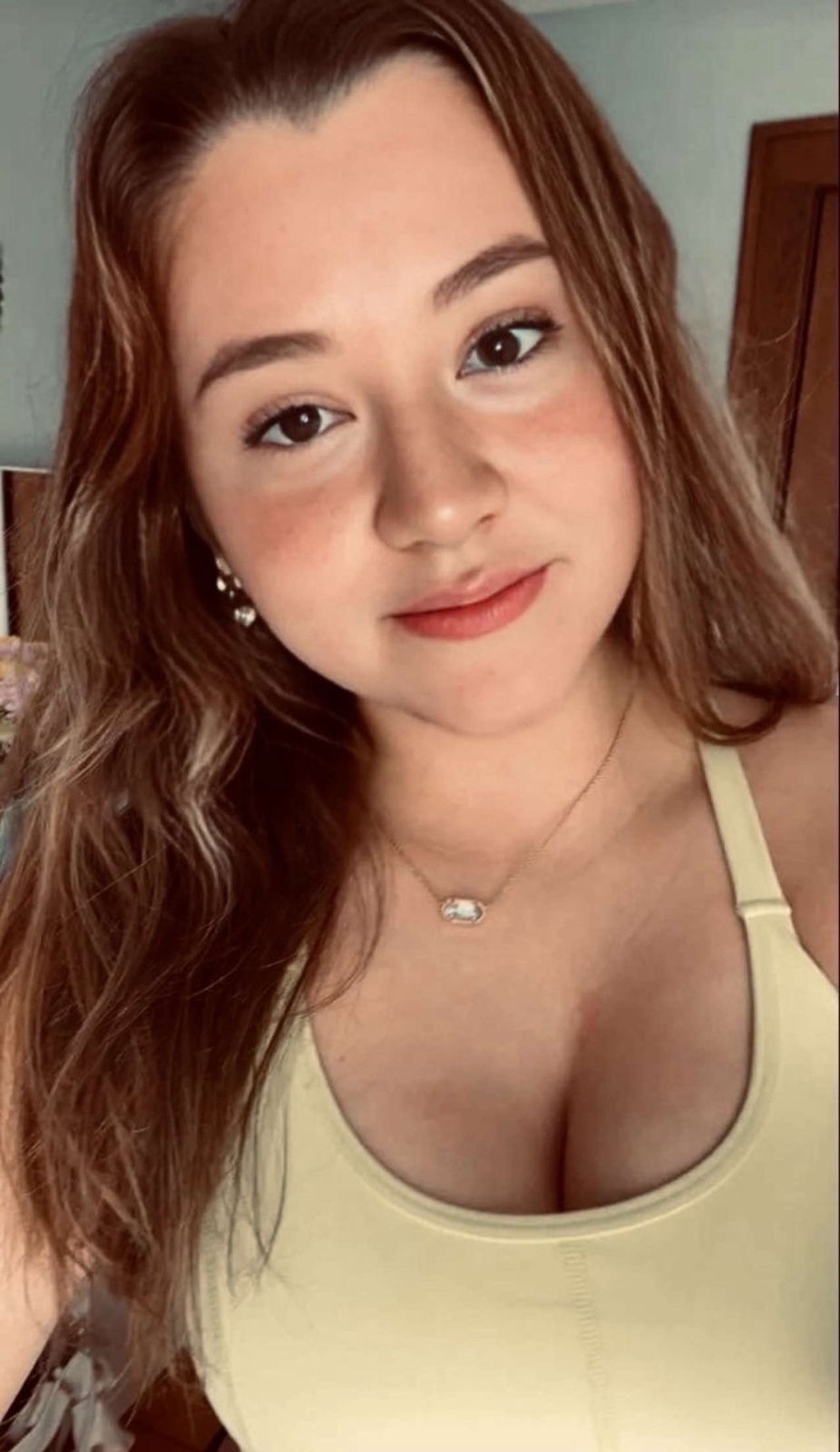 Hook up 🍆🍑🤪😍