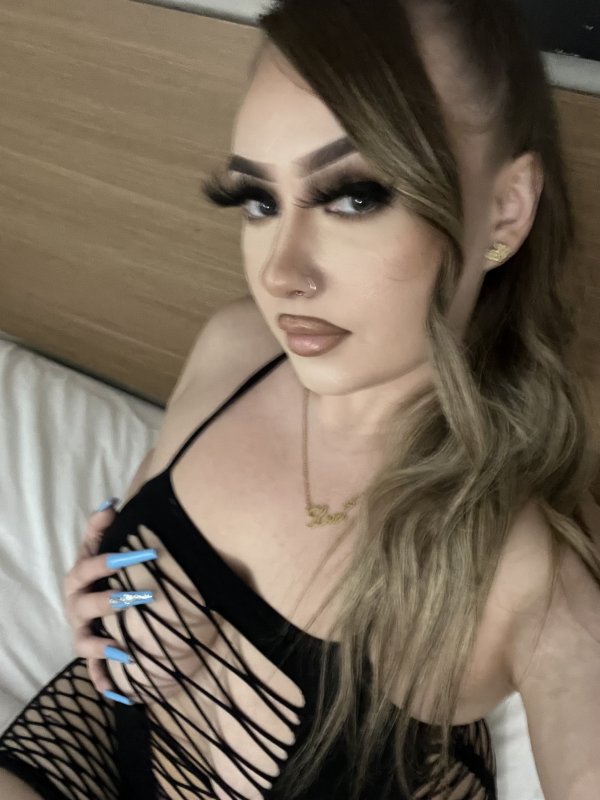 Blazing Hot🔥Beautiful 🥵Bombshell 💁🏻‍♀️Ready To Play😜💦💋UPSCALE😘