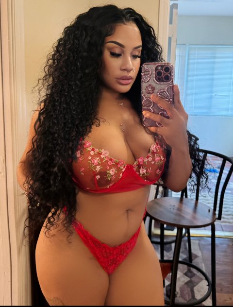 Tight Wet Pretty Kitty