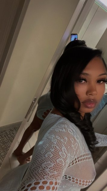 Available NOW! Fun Size Squirt Queen 💦 👑 5 Star 🔝Slim Thick &JUICY