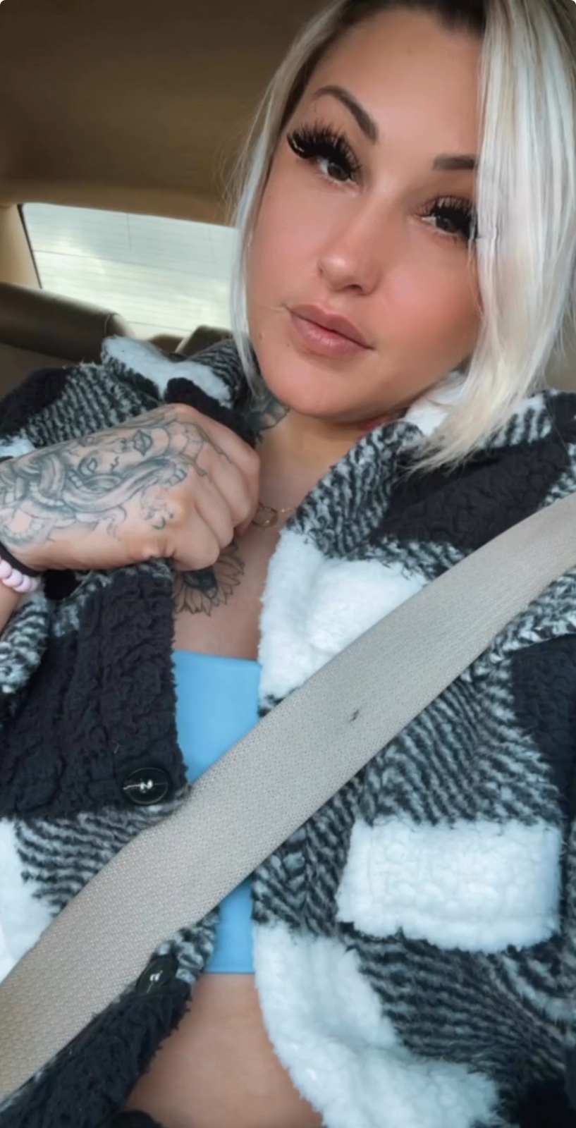 I'm available to chill and spend a nice time together 🌚#:5722751443