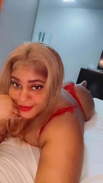 Soy una chica sencilla, humilde y complaciente