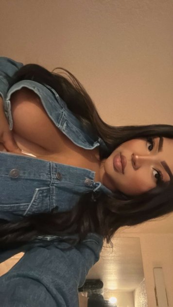 💔💛EXOTIC PLAYMATE💛💔