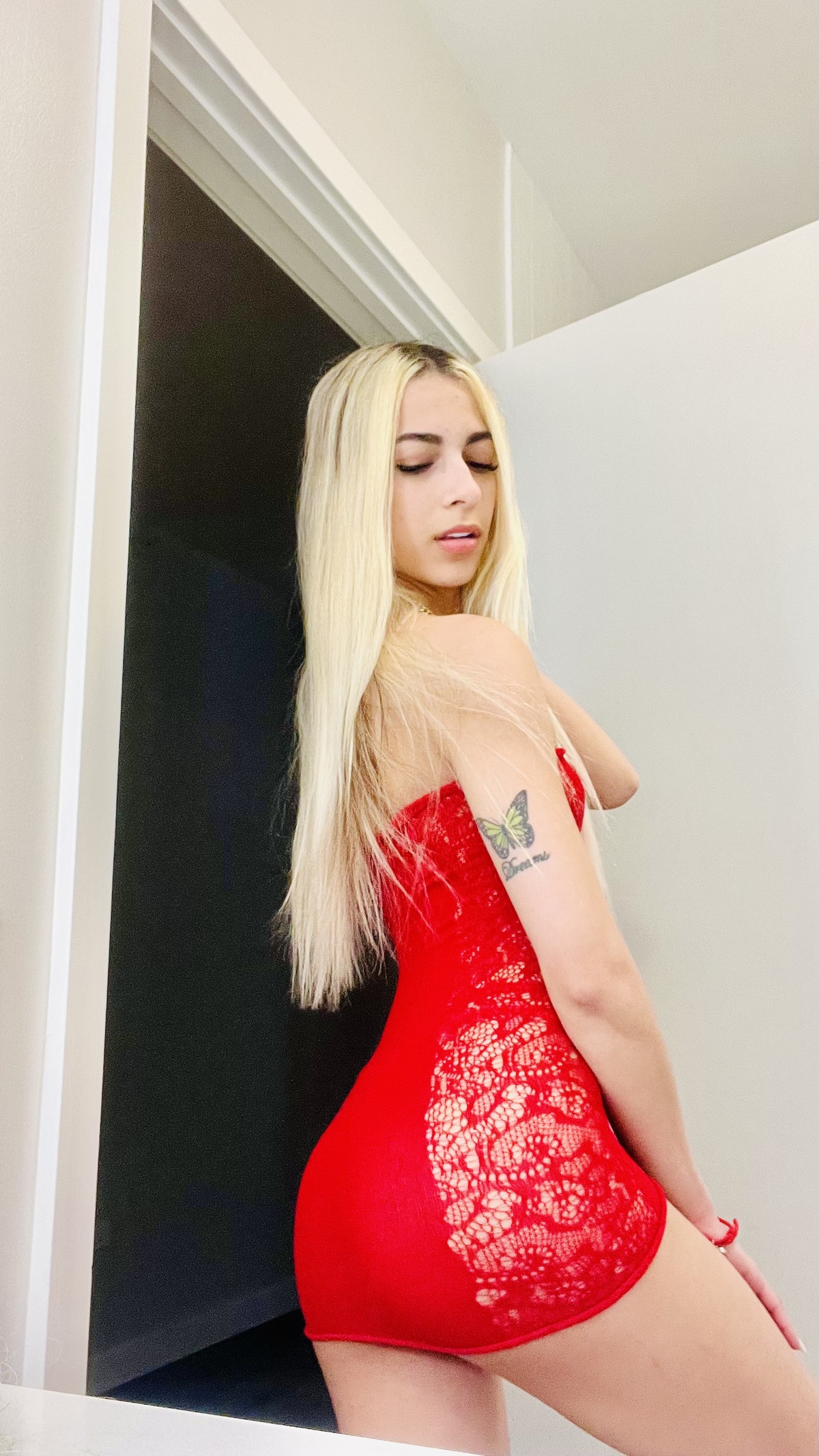 escorts