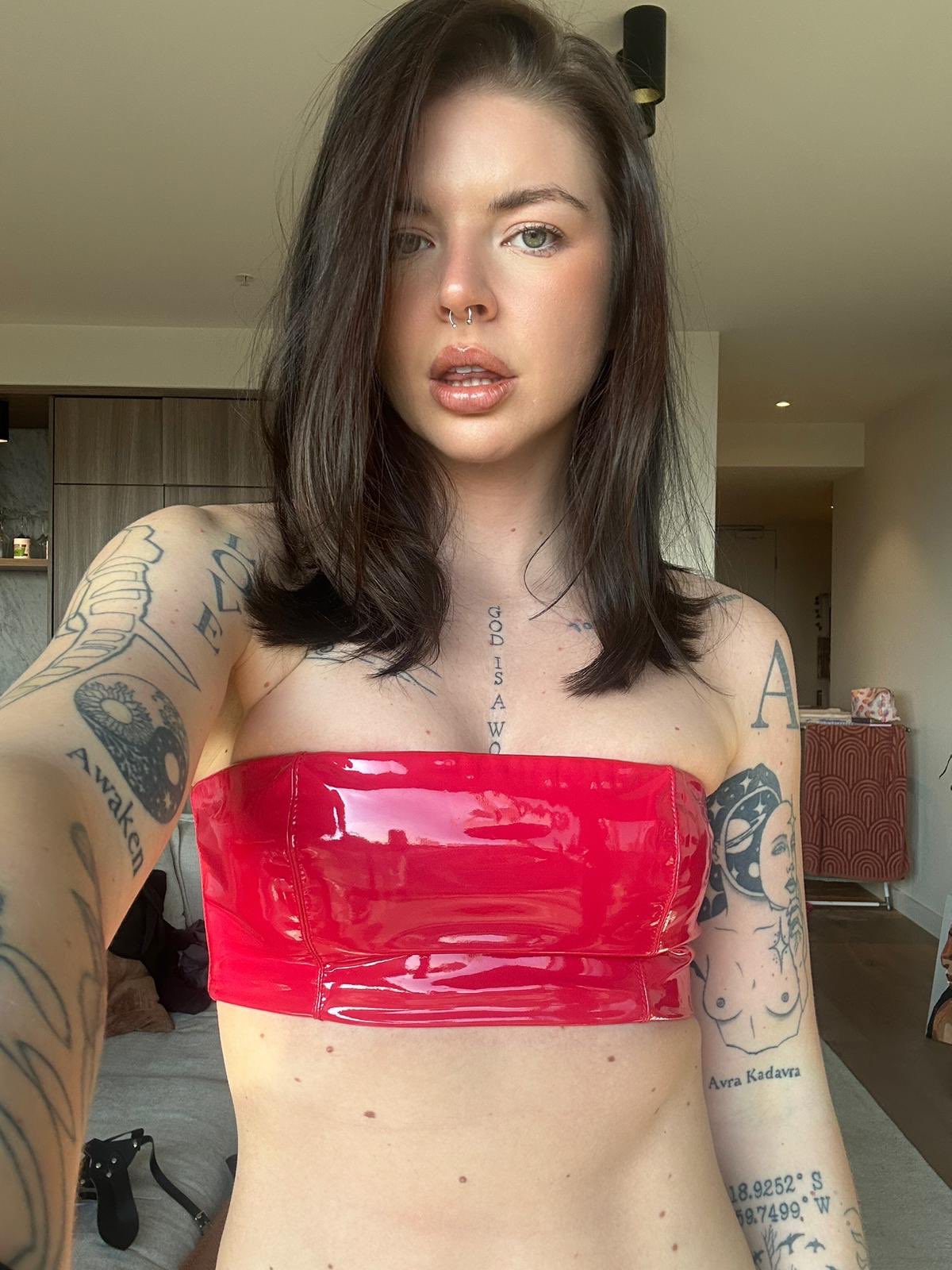 I’m down for hookup services, incalls, outcalls, car dates and hotels. 420 🍁