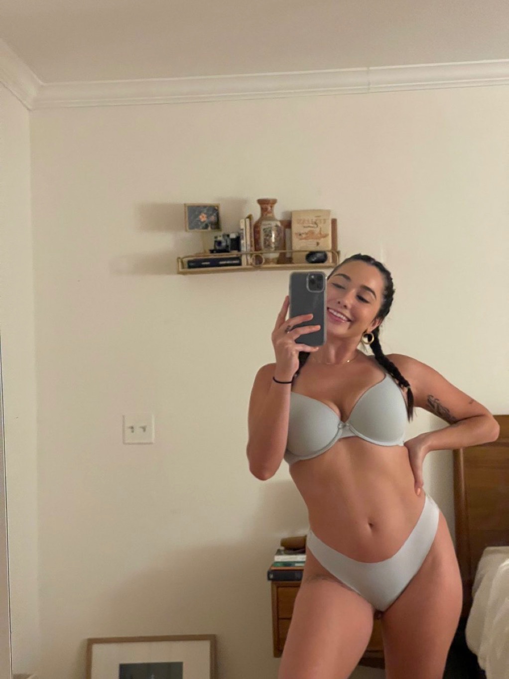 escorts