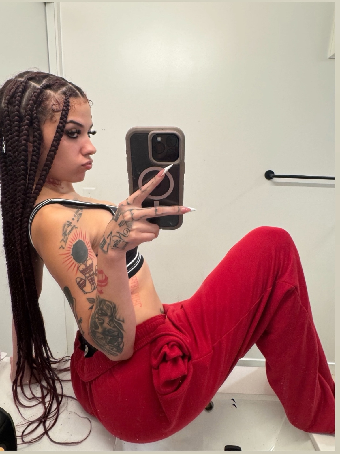 WANT TO MEET A VERIFIED, NO SCAM, NO BS ESCORT?