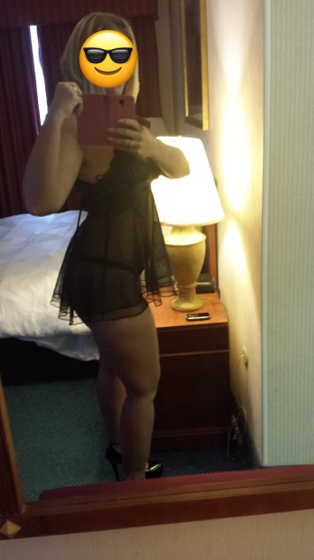 Single mom HOT and ready