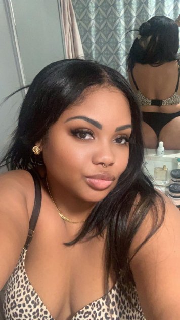 I am sexy latin girl, call me.