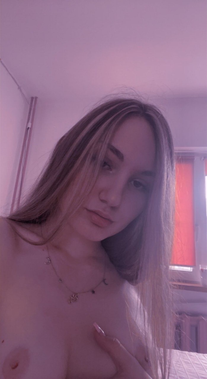 I'm available 24/7 incall/outcall and car sex 🍑💦
