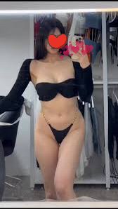 many Asian hot chic for you too choose in Chicago and surrounding
