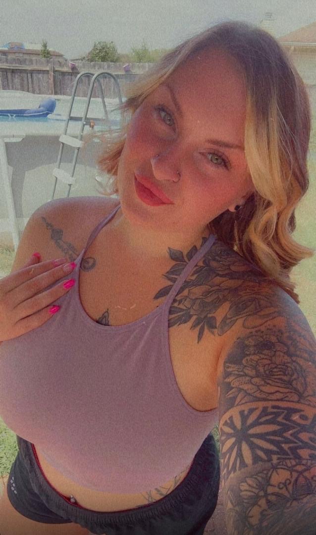 Down to fuck 🥰😍😋😈