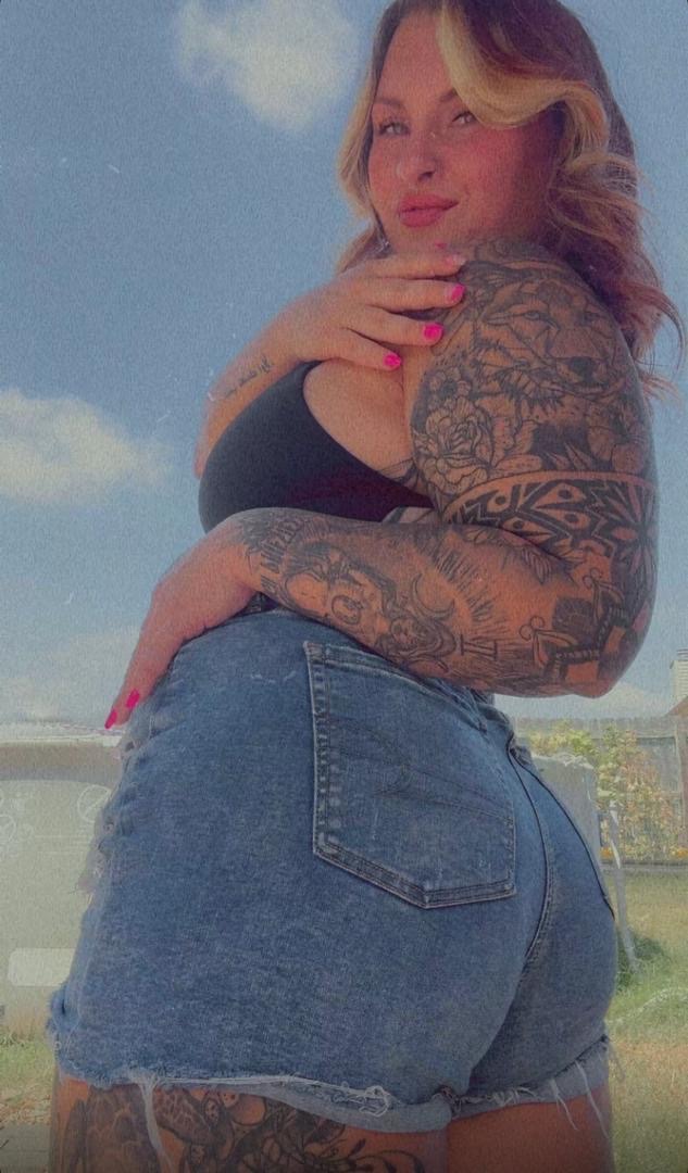 Down to fuck 🥰😍😋😈