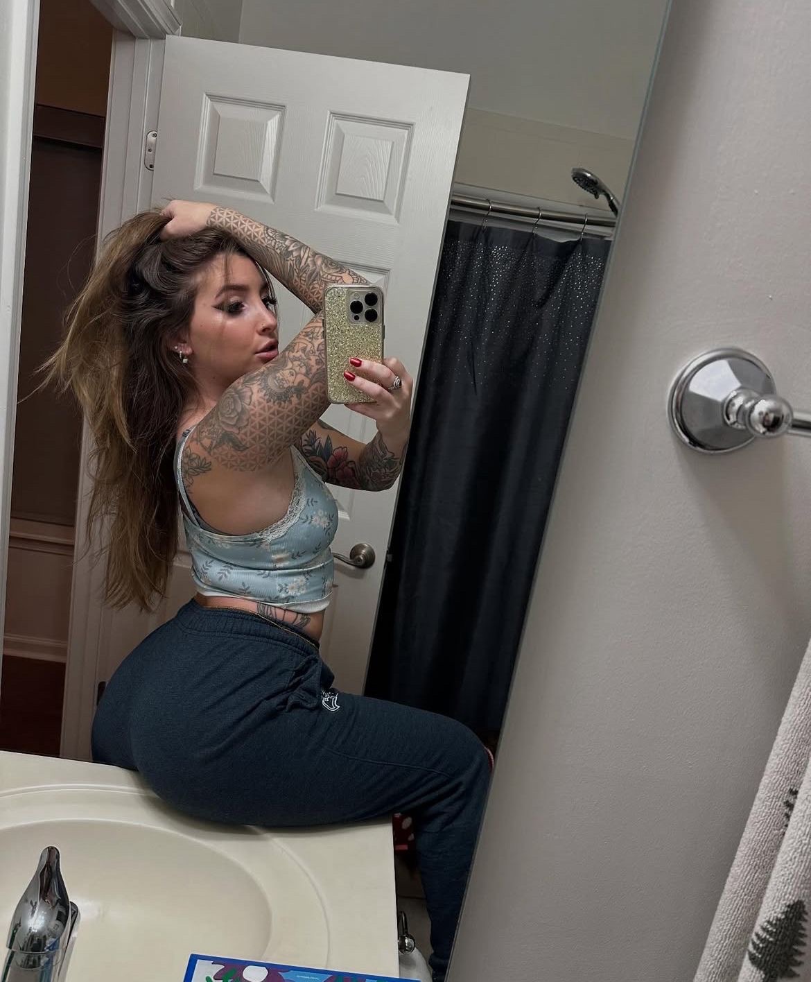 HOOKUP AND SEX 💦💦💦