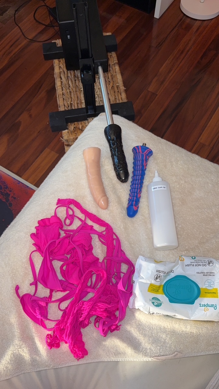 (Hispanic Beauty) Doing outcalls tonight (Hotel Friendly)