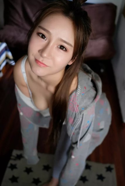 I like to be loved. Will you contact me ? -5315 Port Gardner