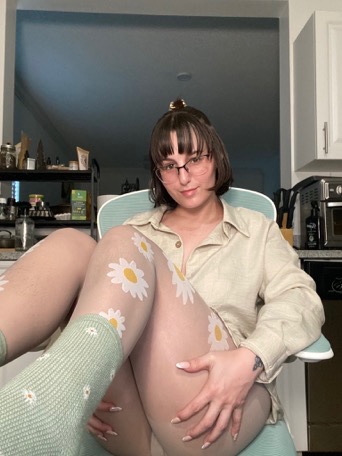 I’m available for hookup