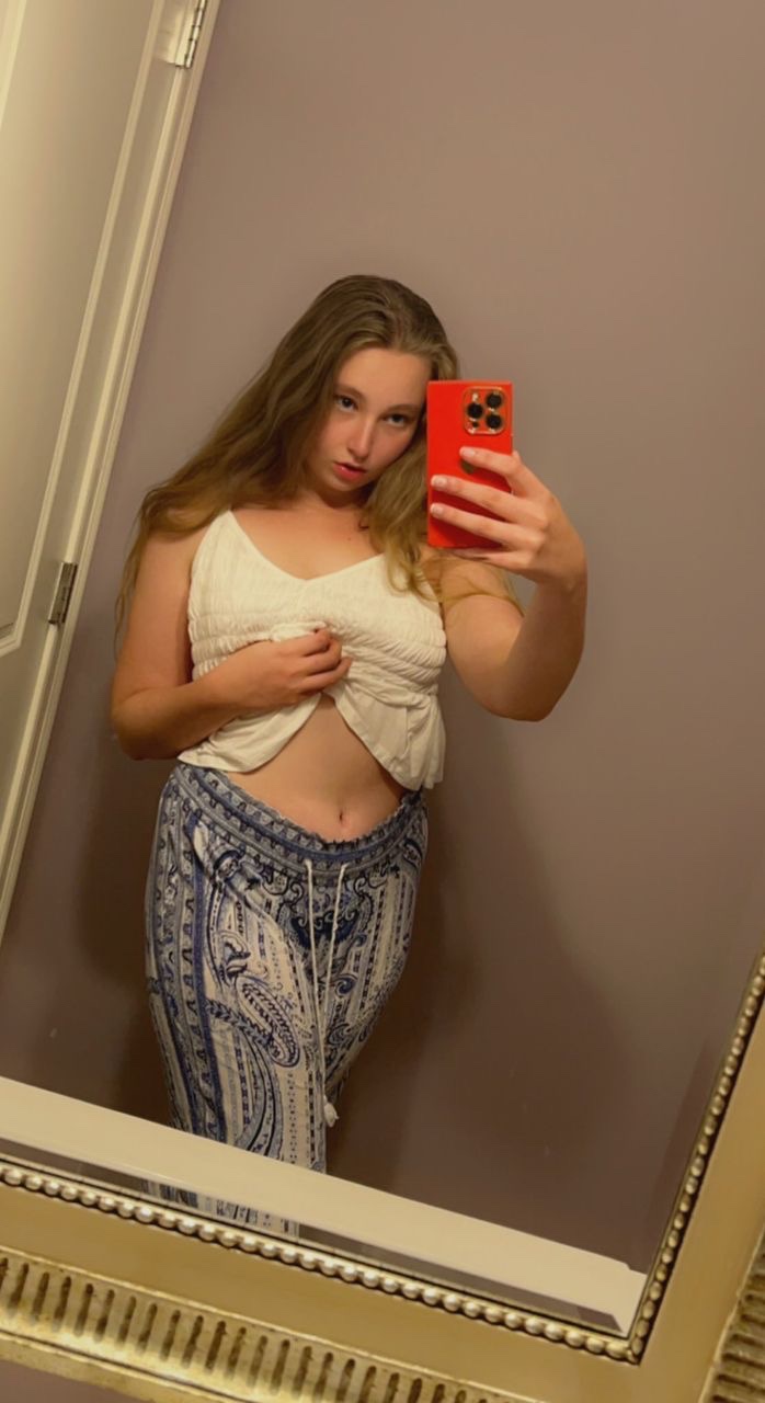 I’m accessible around the clock 🌟, offering a warm 🔥, sweet ❤️, and romantic ❣️💓 experience.