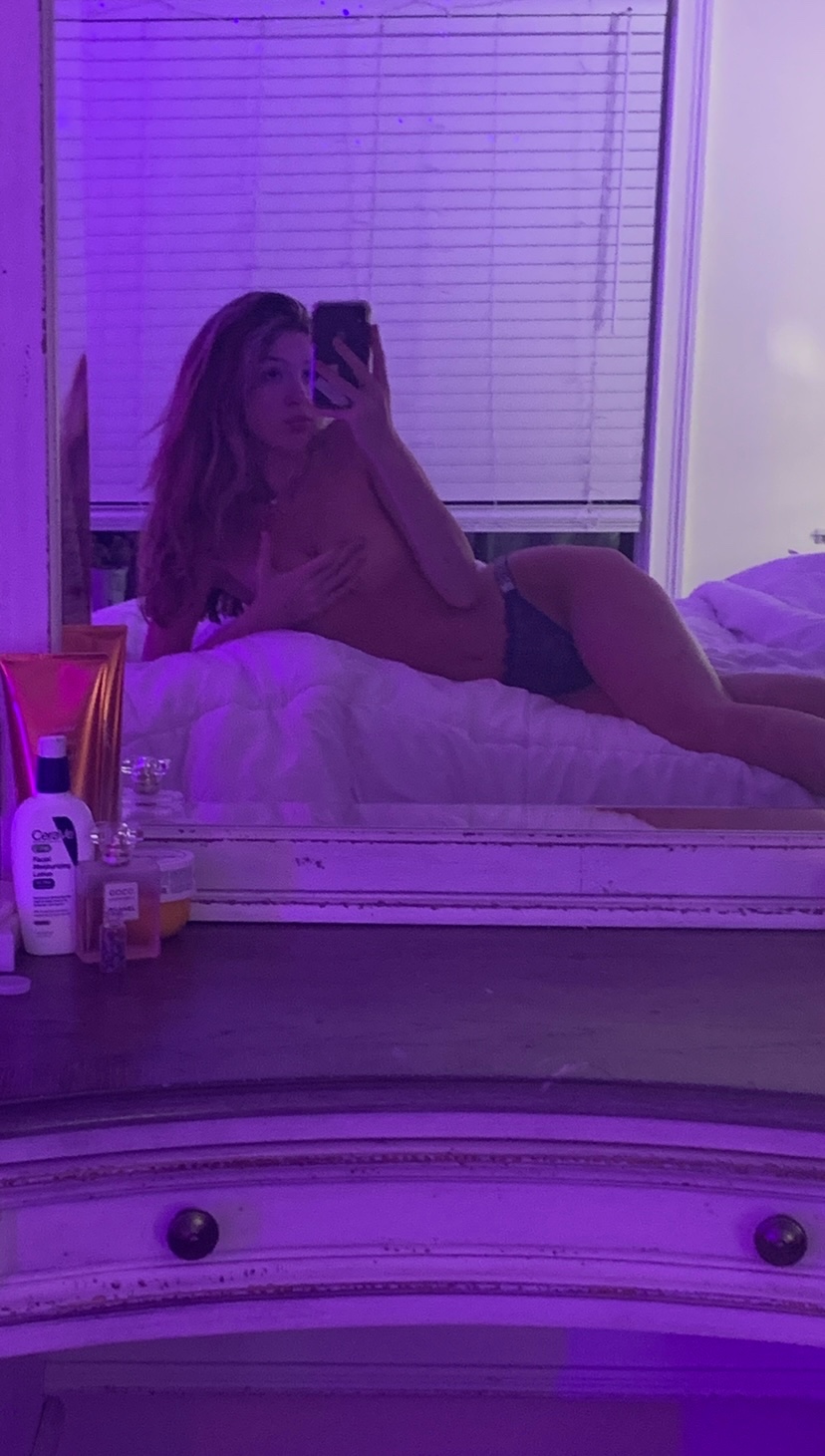 My name is Sara I am straightforward and i am a great conversationalist I’m friendly,good to be with