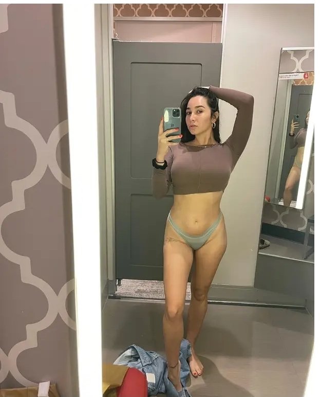 Hookups🍑🍑💦💦