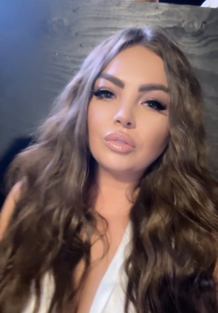 What you see in the photos is exactly what you will get!! 