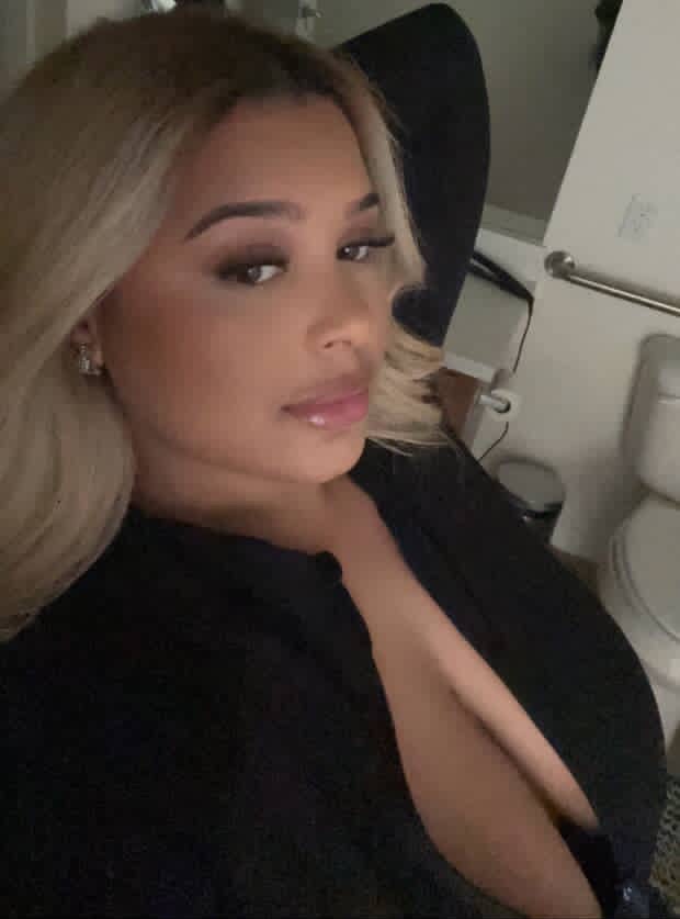 CLEAN,100% LEGIT AND UPSCALE BEAUTY AVAILABLE FOR HOOK UP INCALL & OUTCALLS FUN HIT ME UP ANYTIME!