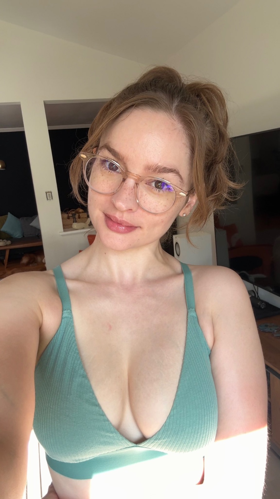 All real. All clean. All class. I’m your upscale beauty—down for steamy connections, whether you com