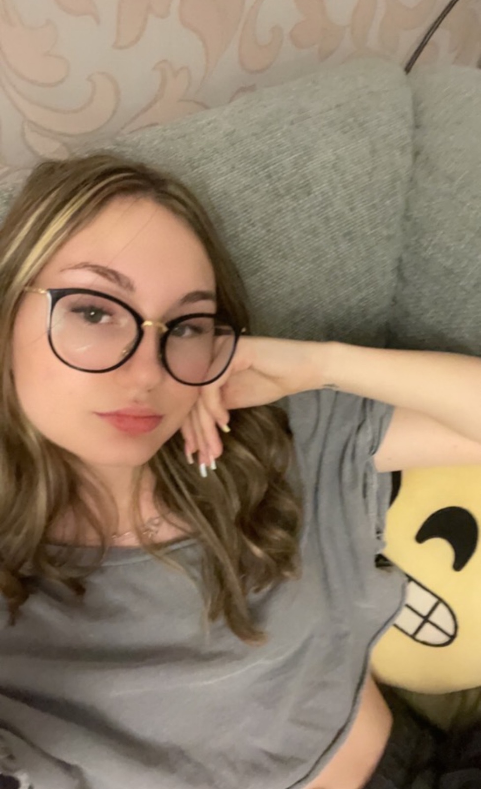 AVAILABLE FOR HOOKUP🥒🥵 FULL SERVICE WITH NO RESTRICTION 💦VERY ROMANTIC AND SEXY