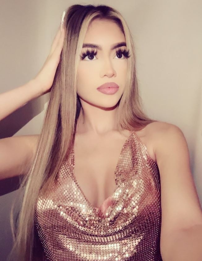 I am sexy, sweet, and 100% real! I am ready for outcall tonight!