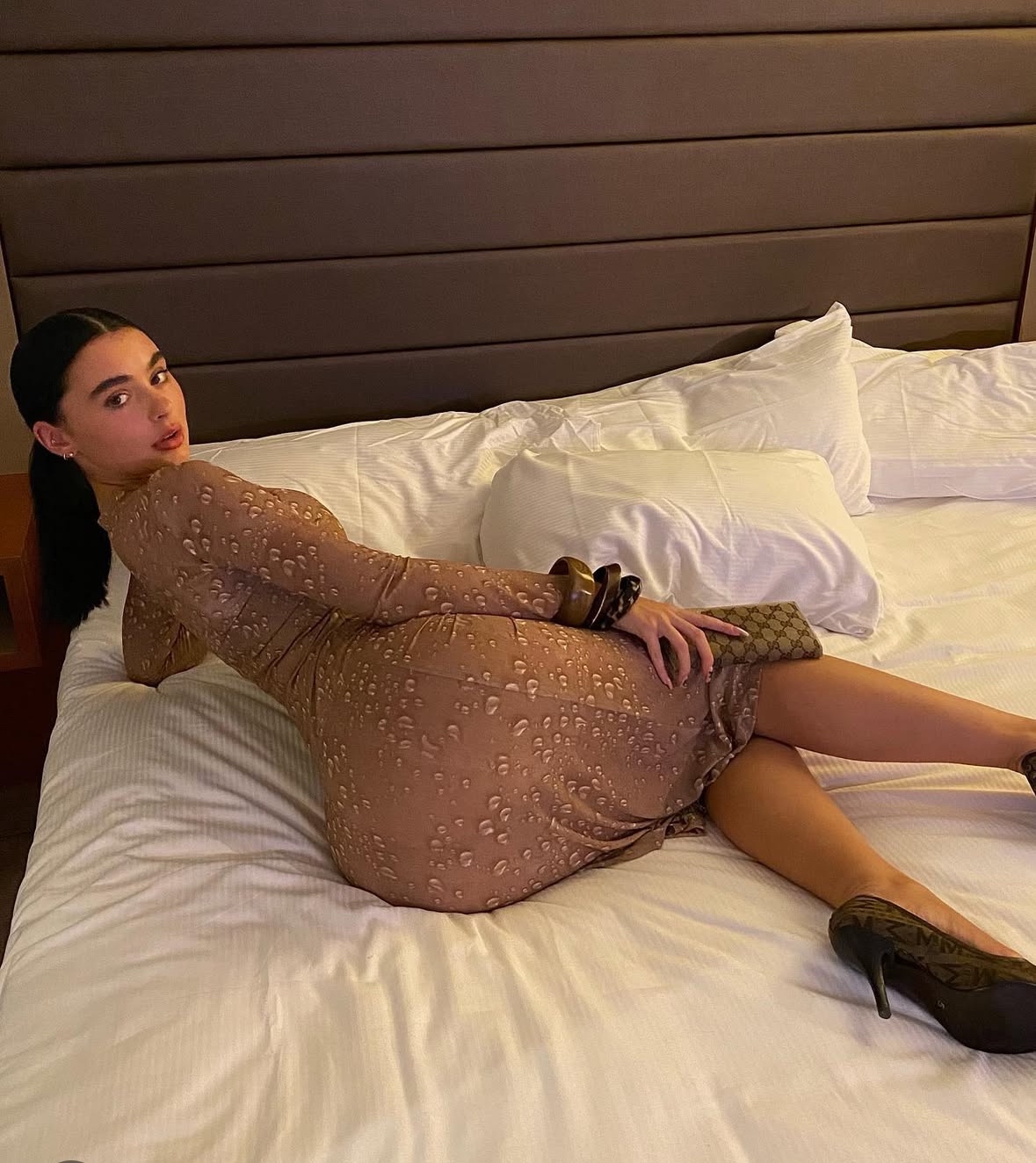 Chloe ur sexy fantasy😻with thick plump  curves, soft in all the right places🤤5 ⭐️ SERVICE.💘🐱👩‍❤