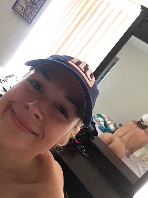 I'M NAUGHTY 💋 🍆AND READY TO MAKE YOUR DIRTY FANTASIES COME True 🍑 💋 TEXT ME FOR ALL SERVICE 👅