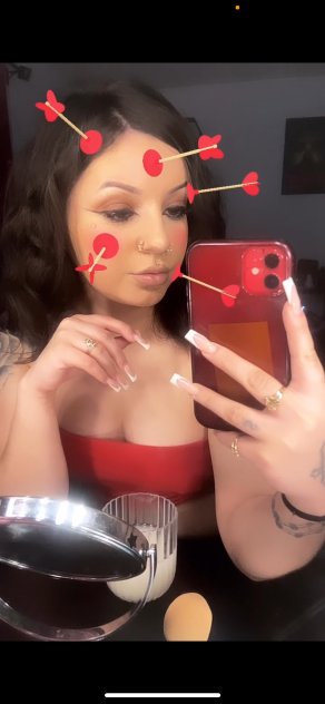 Nikole at your services