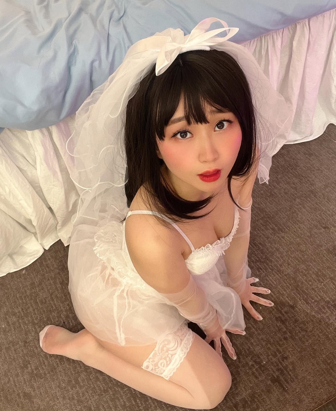 AN ASIAN GIRL TO SATISFY YOUR FANTASIES & WANT YOU SO DEEP INSIDE OF ME