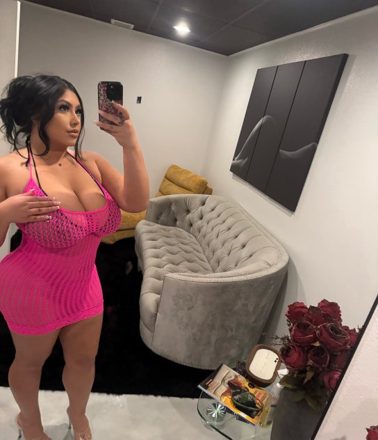 EXOTIC FILIPINA AND ARMENIAN BOMBSHELL 🍑