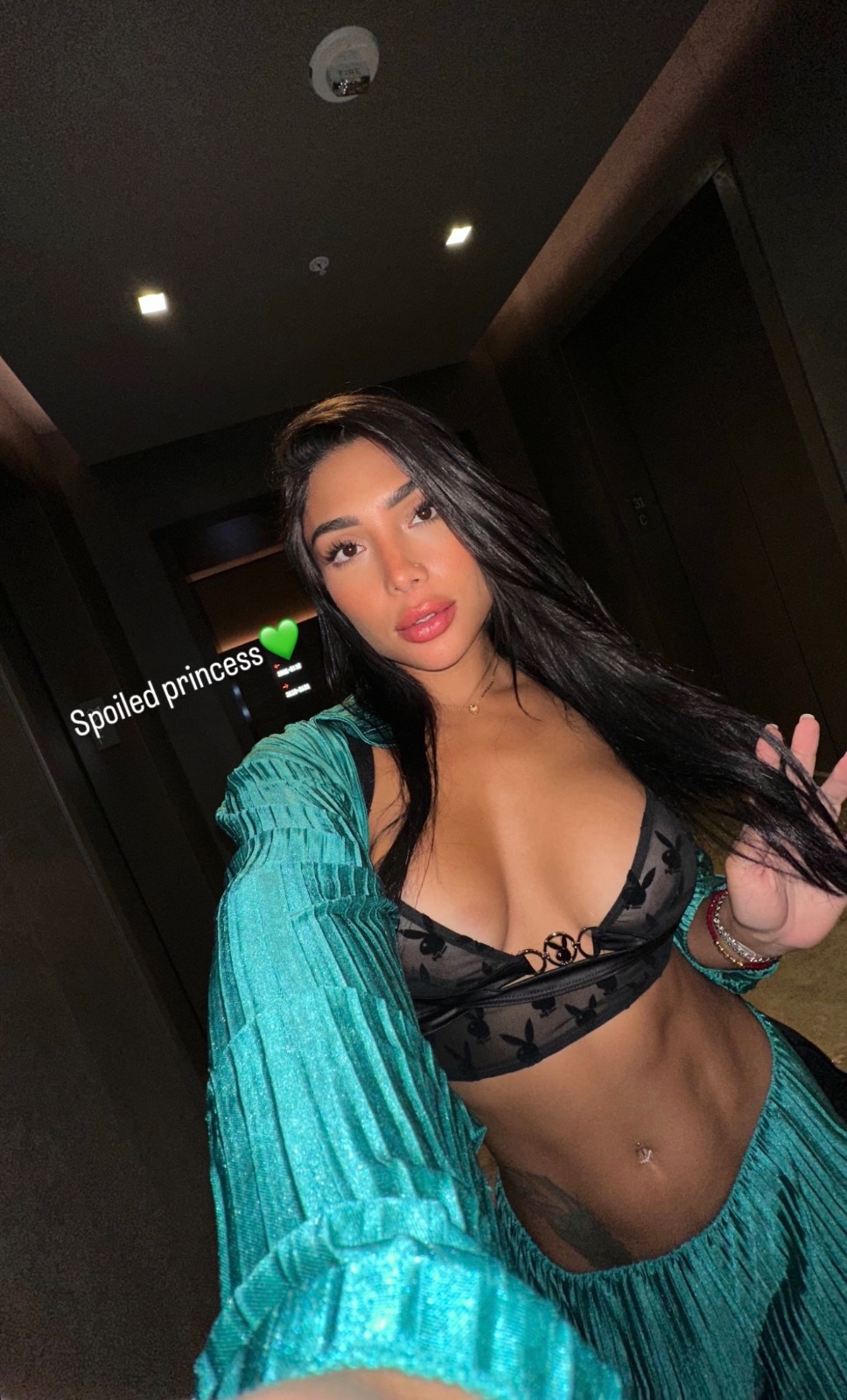 Yo it’s Kimberly..Snapchat:: kimberlyb101231 I squirt a lot and suck real good  💦 💕☺️ +1 (862) 832