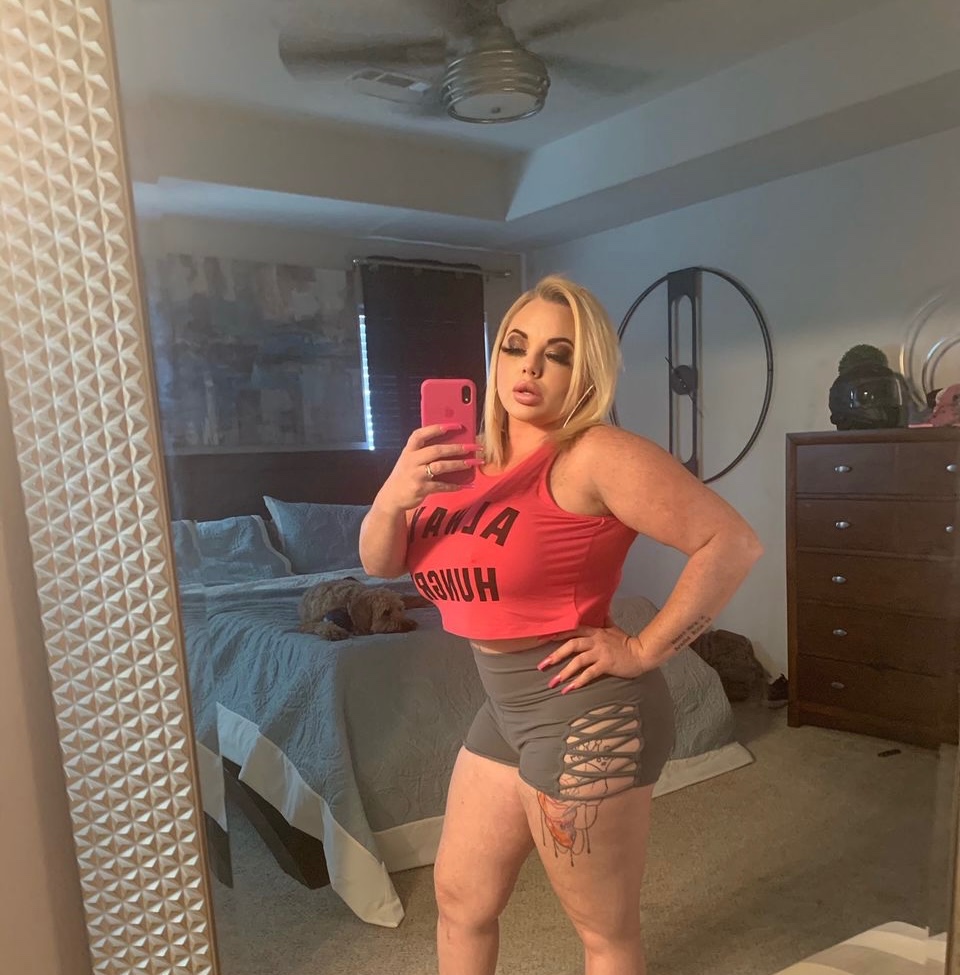 AVAILABLE FOR 💕🍆 HOOKUP 24/7